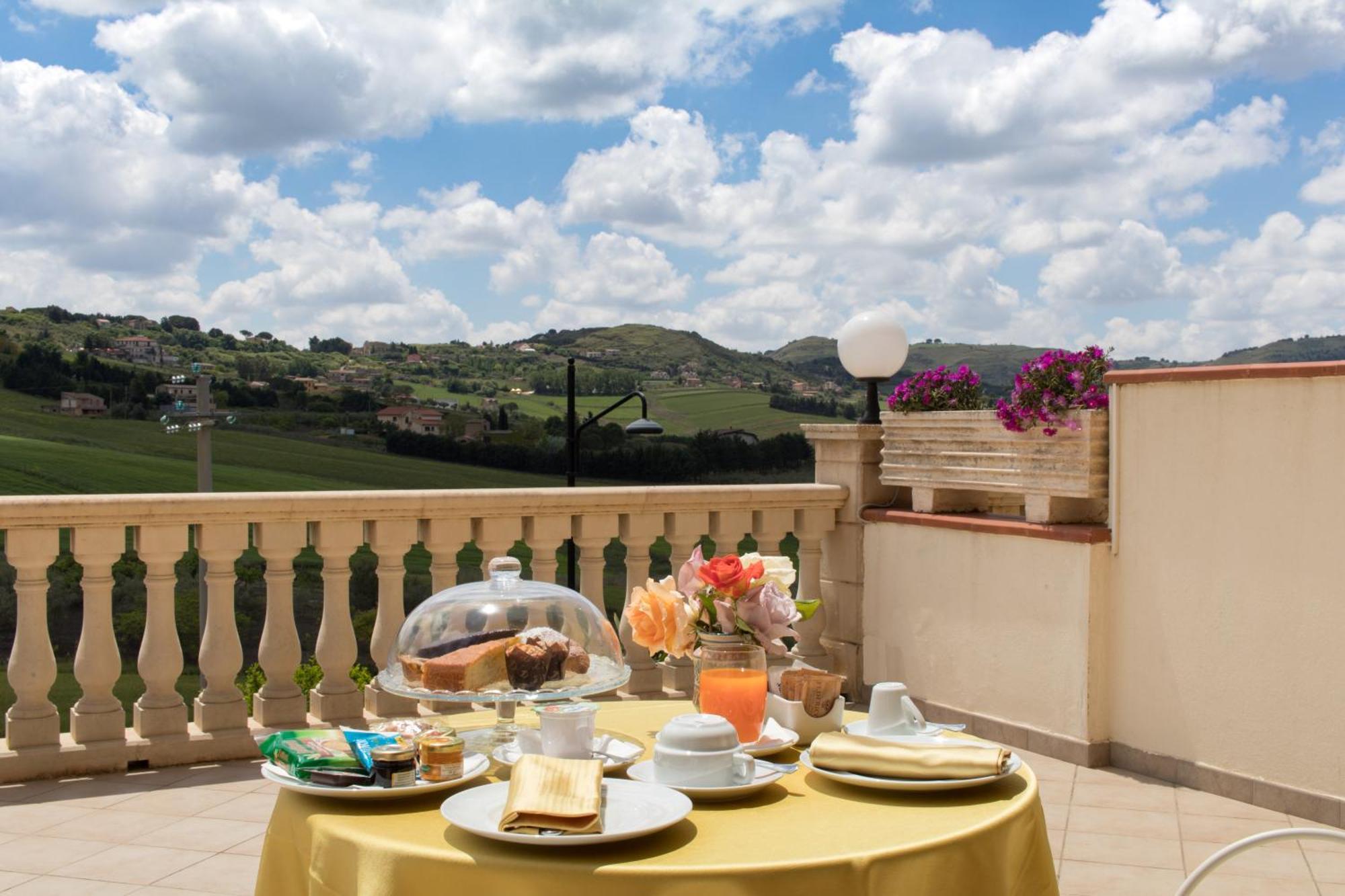 Federico Ii Hotel