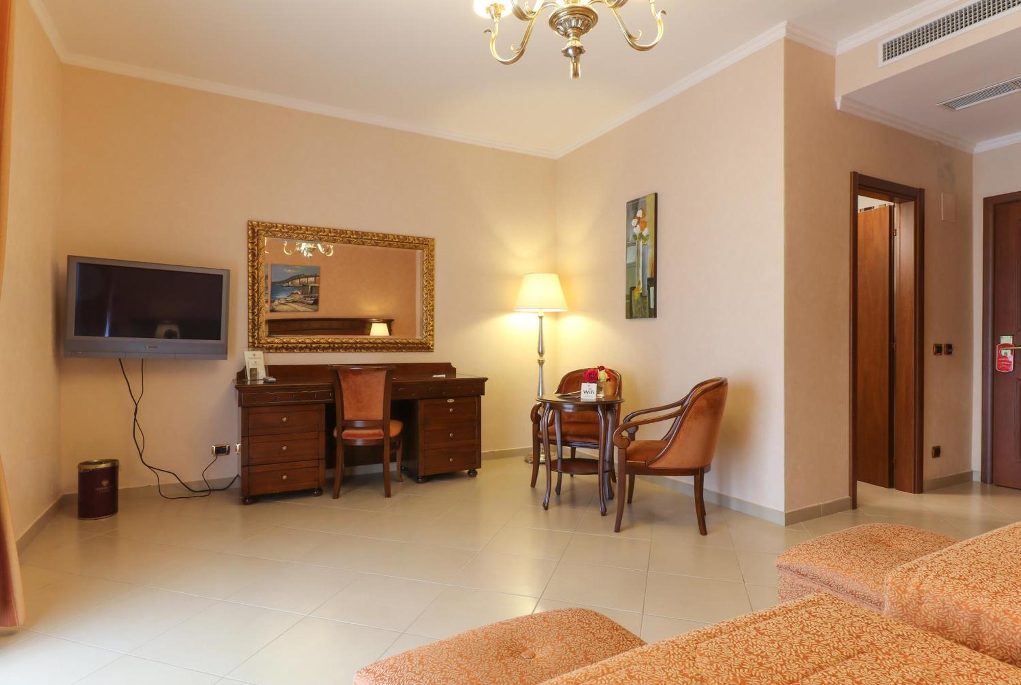 Federico Ii Hotel